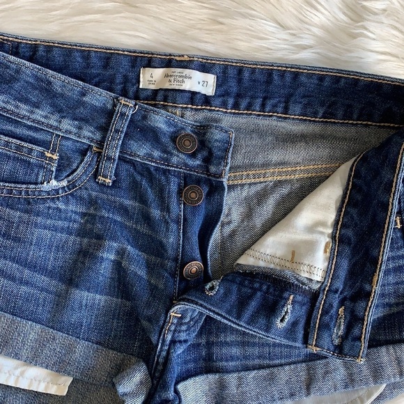 abercrombie & fitch • cuffed cutoff denim shorts - Picture 5 of 11